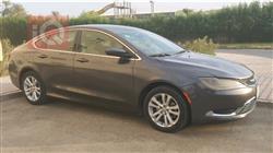 Chrysler 200